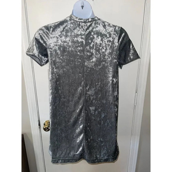 Crushed Velvet Gray Dress – Medium, Chic & Stretchy#0278 - Picture 4 of 8